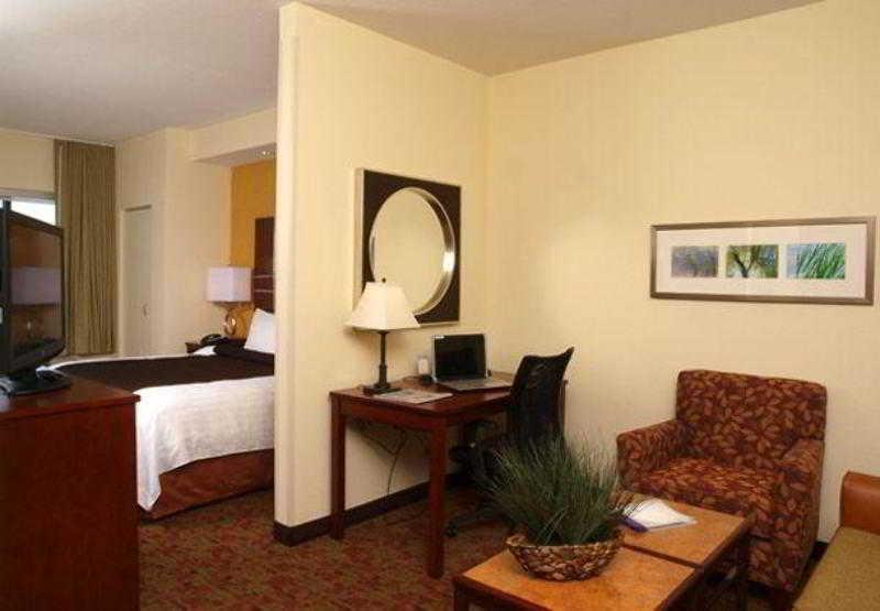 Springhill Suites Pigeon Forge Extérieur photo