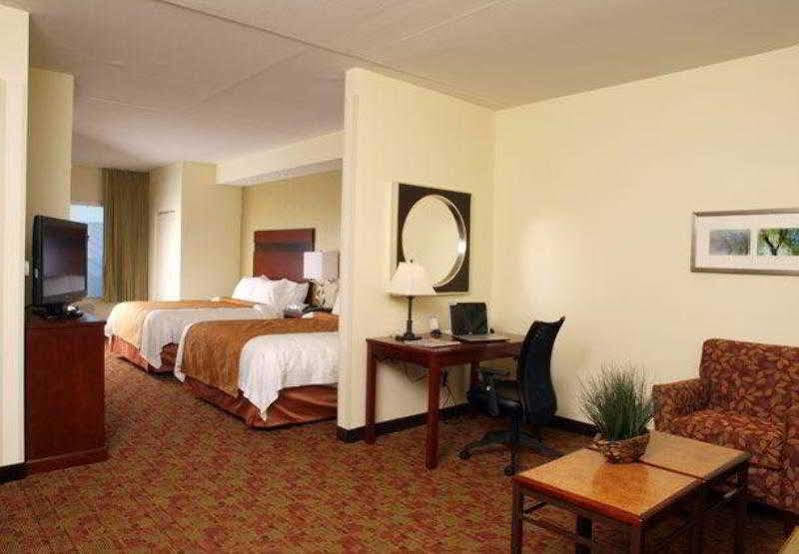 Springhill Suites Pigeon Forge Extérieur photo